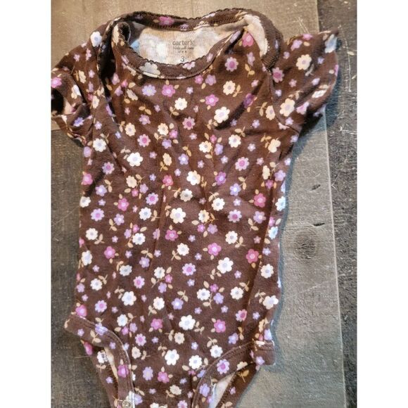 Carter's Brown floral 3 months one piece - Picture 2 of 4
